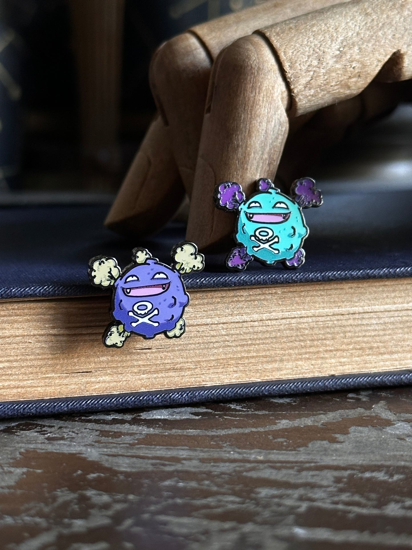 Koffing Mini Pin