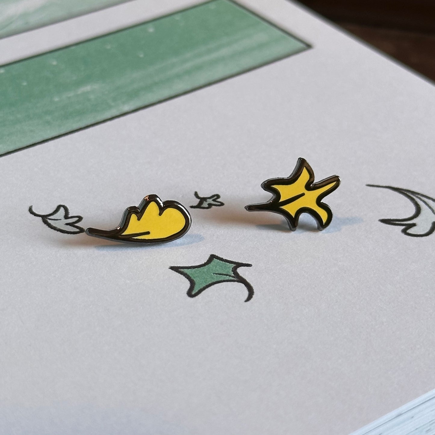 Leaf Pin Sets or Magnet Sets