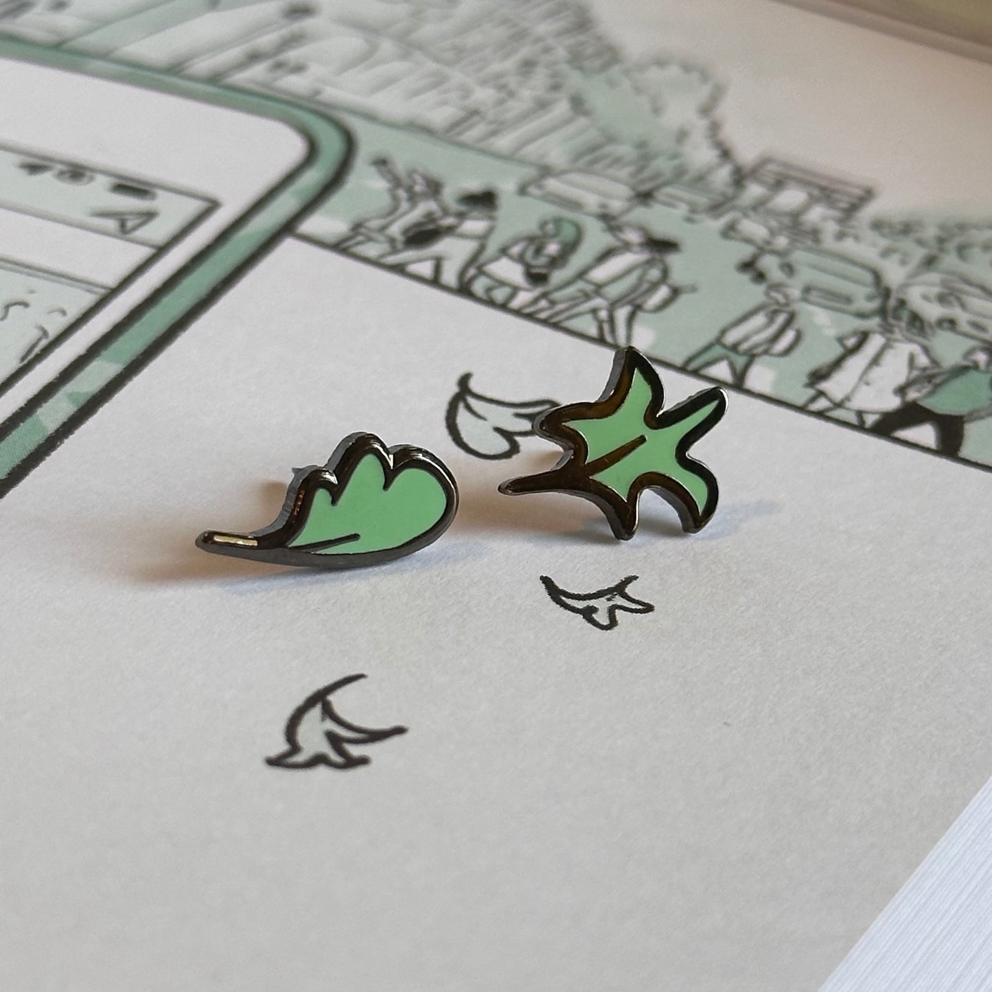 Leaf Pin Sets or Magnet Sets